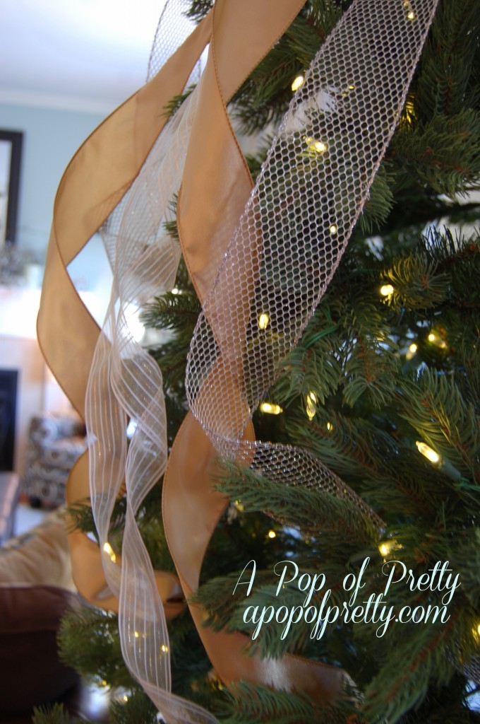 Christmas tree decorating tips