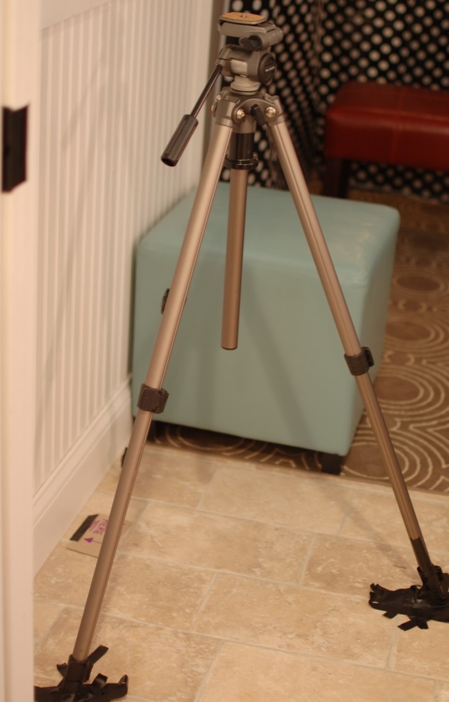 tripod for diy photo booth