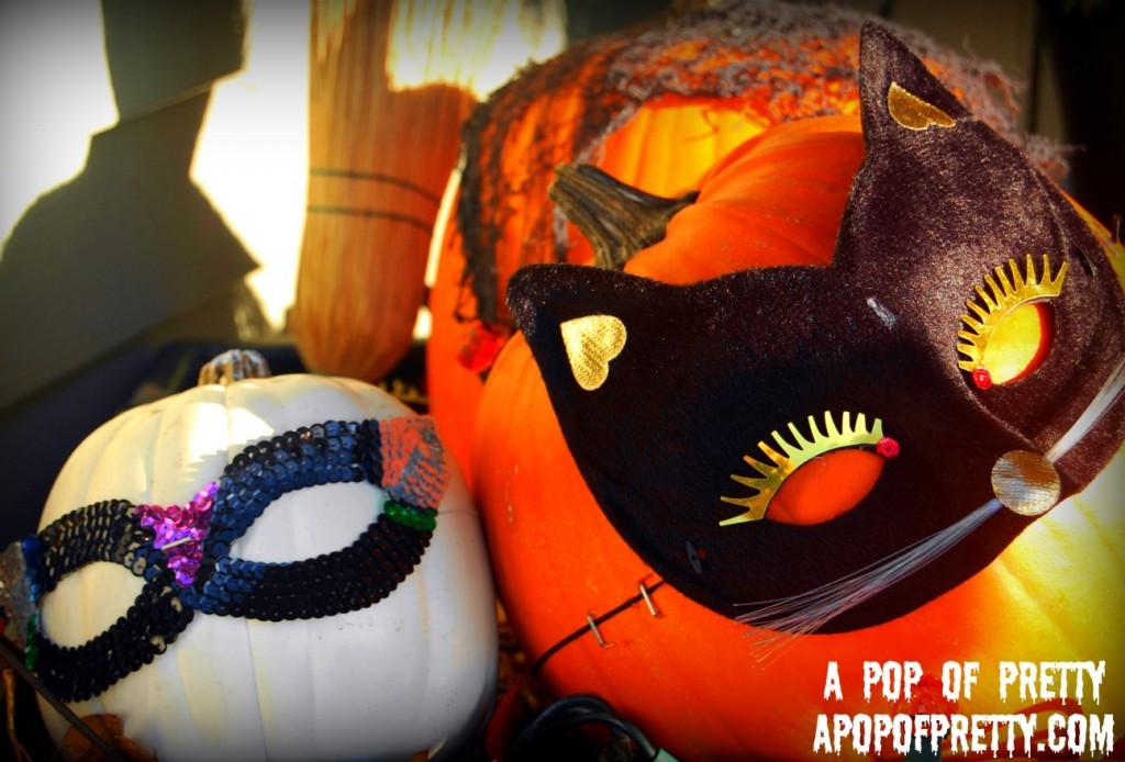 Ideas for Halloween decorating - pumpkins with masks