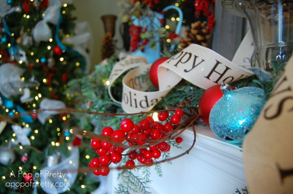 Christmas Mantel Decor: Red & Turquoise