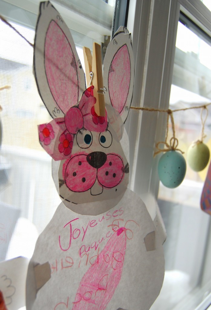 Easter decorating ideas - paper bunnies