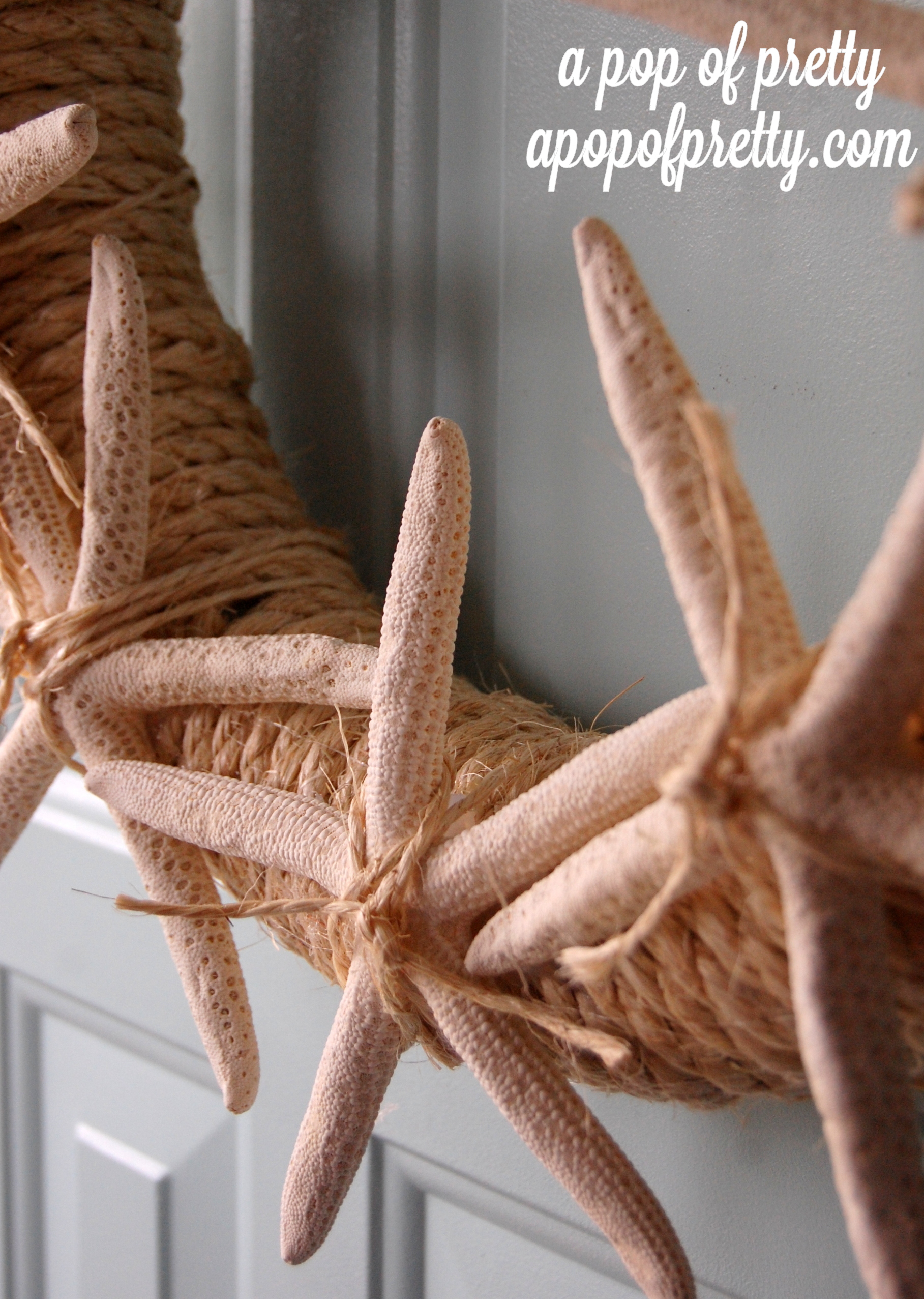 DIY Starfish Summer Wreath – A Tutorial (Summer Decorating Ideas)