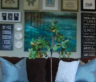 I miss my Living Room Gallery Wall! (The great debate: Simplicity vs Eclectic/collected decor?)