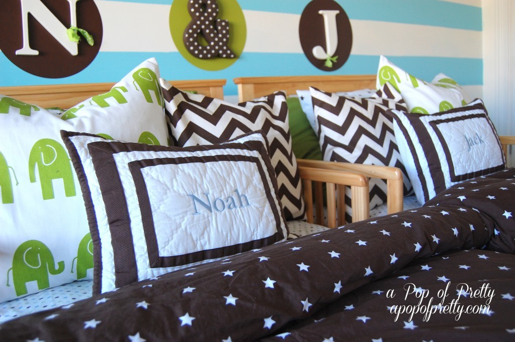 decorate a toddler boy room