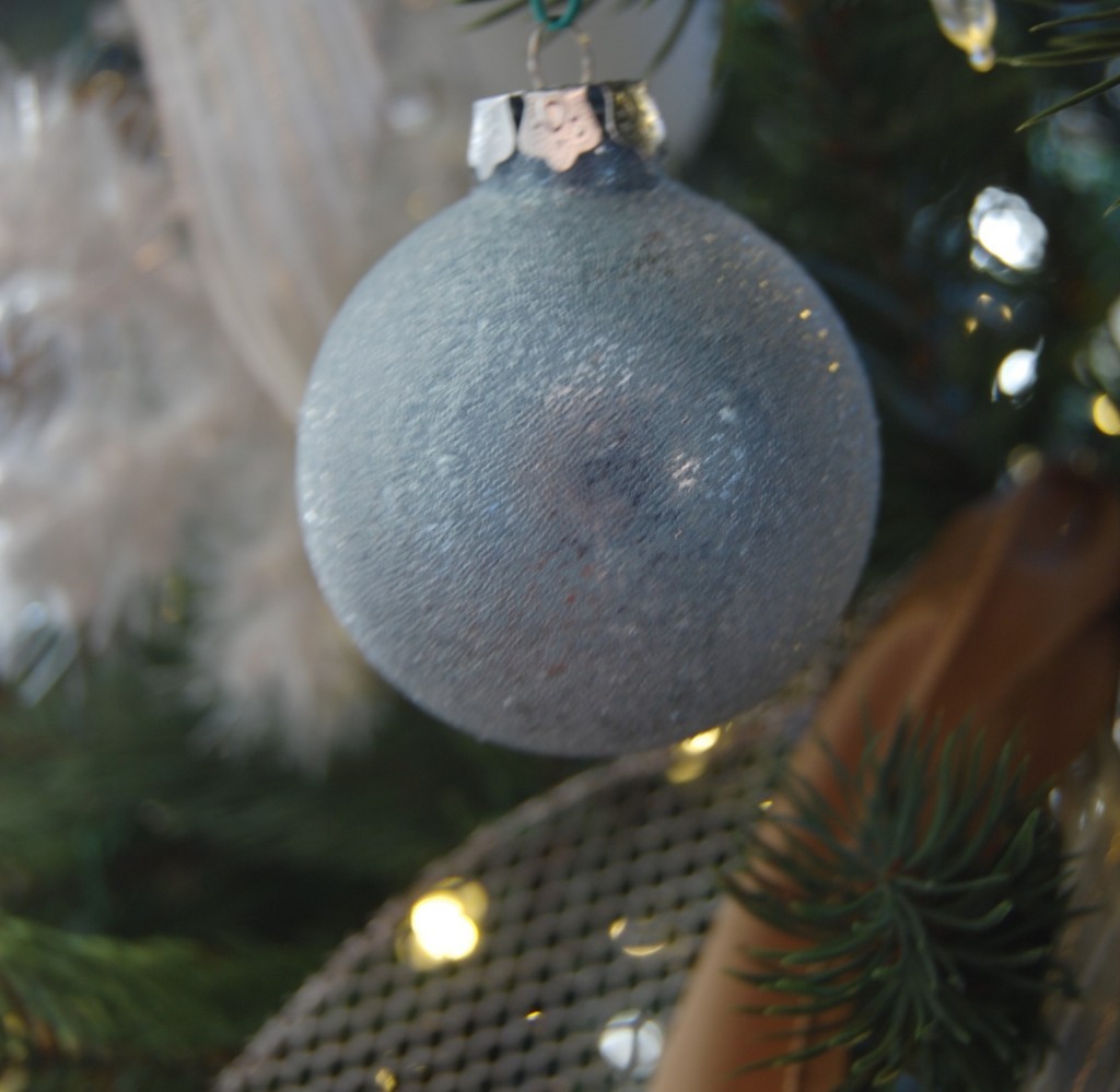 blue Christmas tree decor
