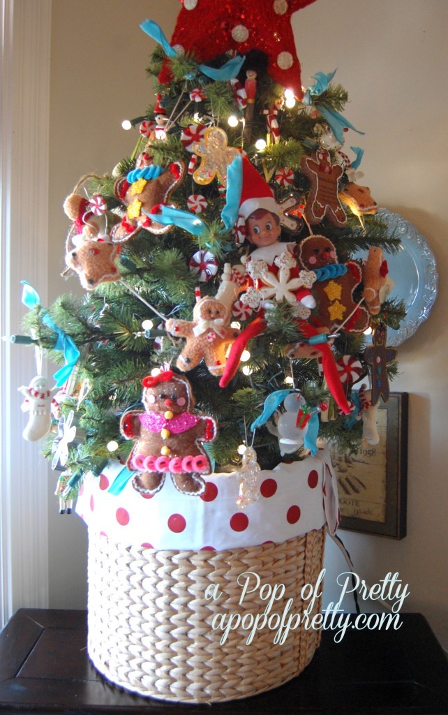Mini Christmas tree decorating ideas