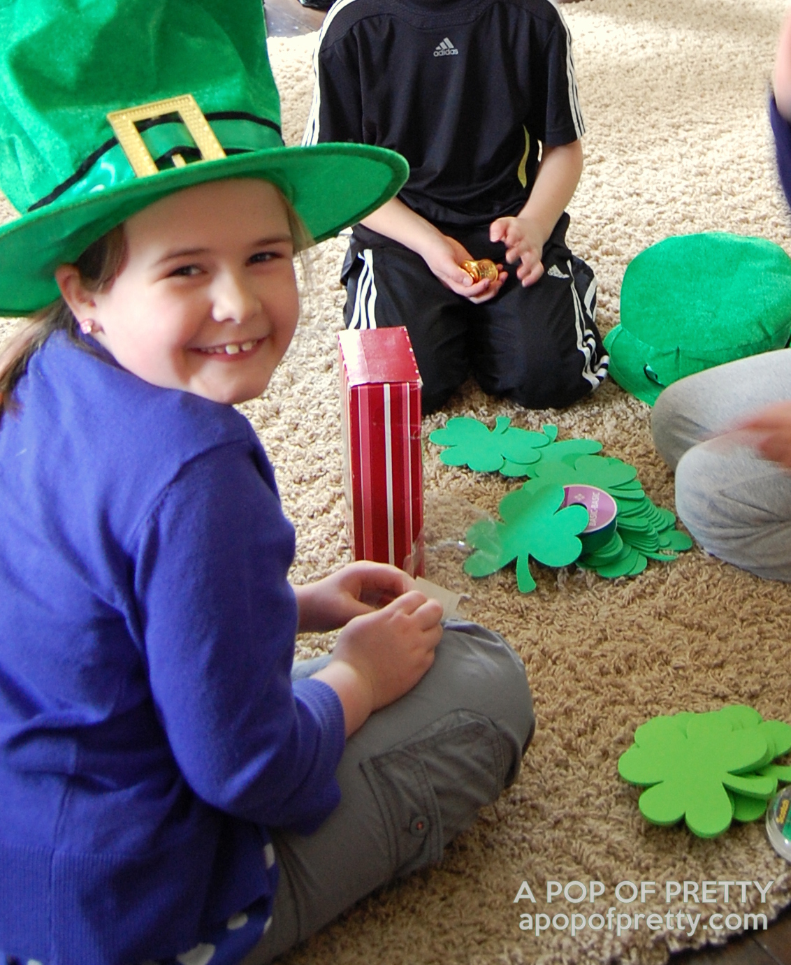 How to Make a Leprechaun Trap! {St Patricks Day Fun}