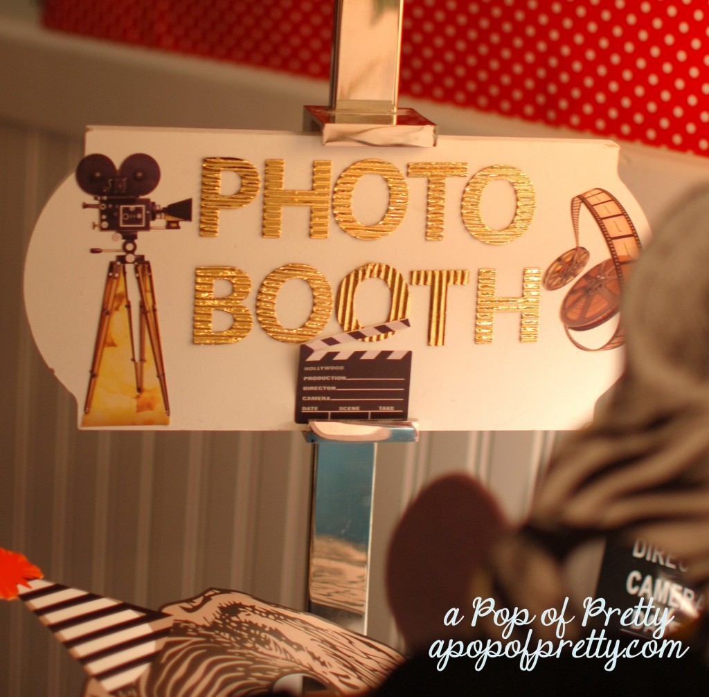 diy photo booth sign