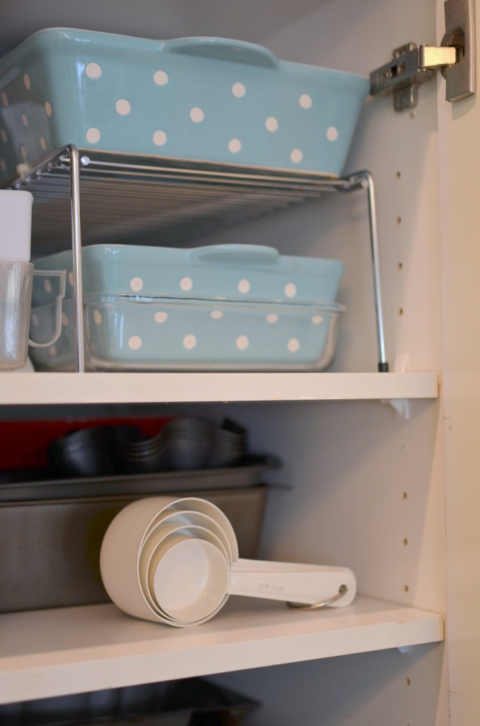 kitchen storage tips - casserole dishes