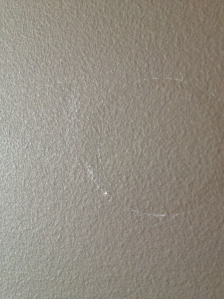 remove vinyl wall quote residue