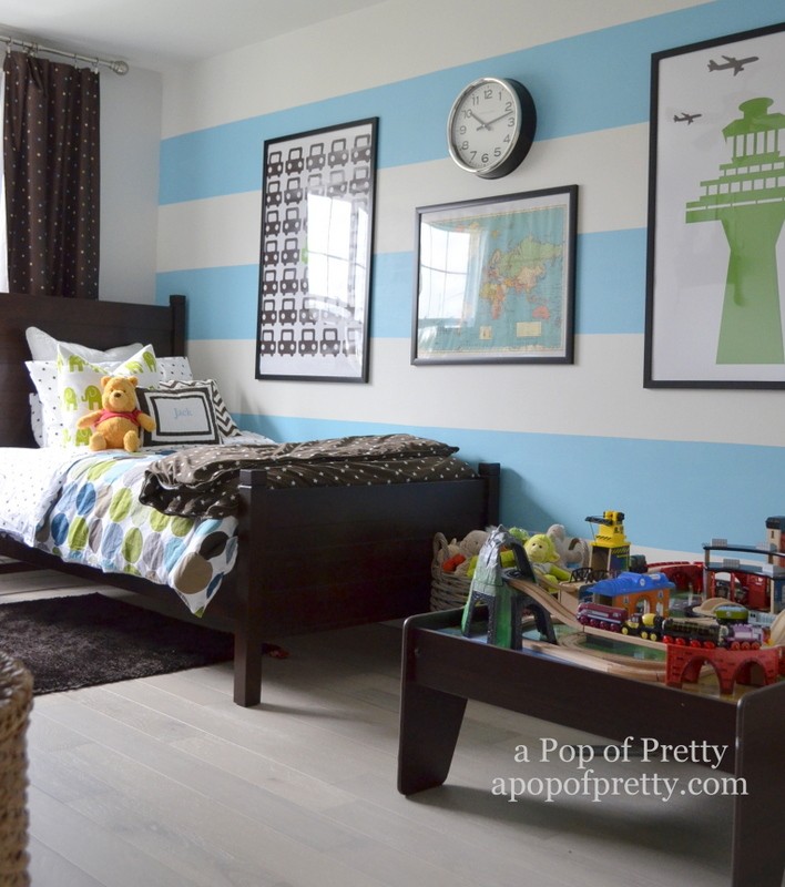 Canadian Bloggers Home Tour - a pop of pretty - twin boys room4