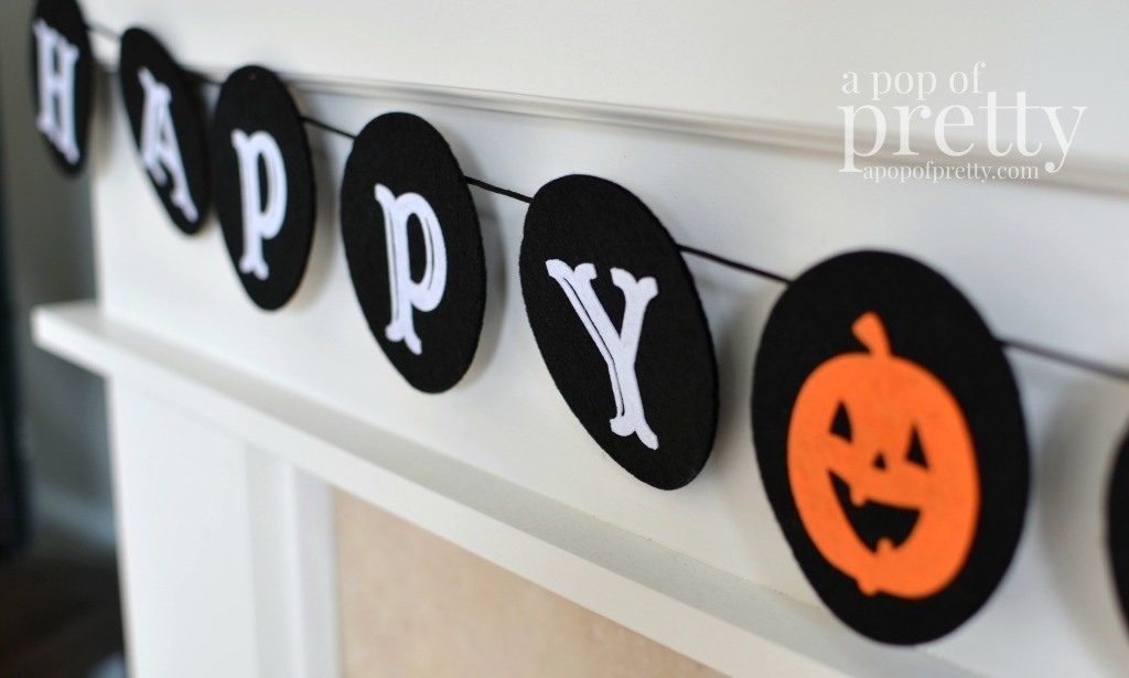 Kid friendly Halloween decorating ideas - banner