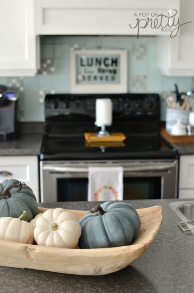 Canadian Bloggers Home Tours - Fall Decorating Ideas Kitchen
