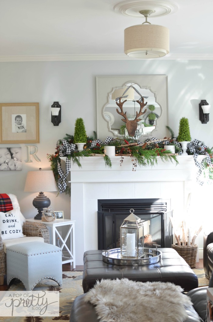 Red Plaid Christmas Decor Ideas - Fireplace Mantel 