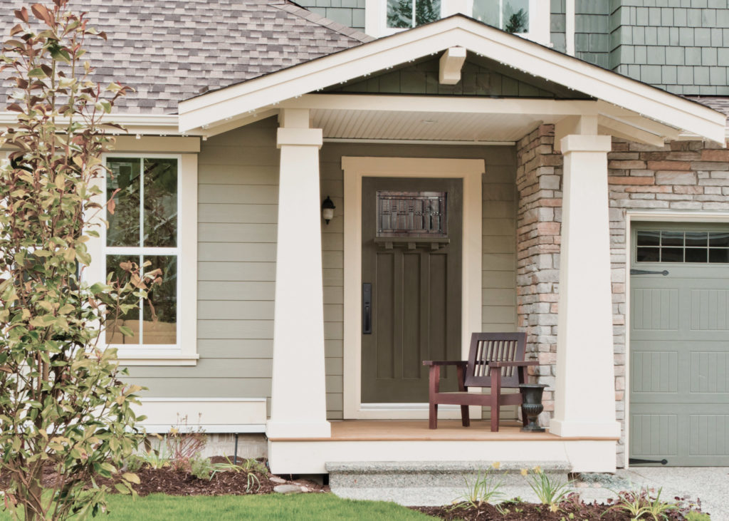 craftsman door plus dentil shelf