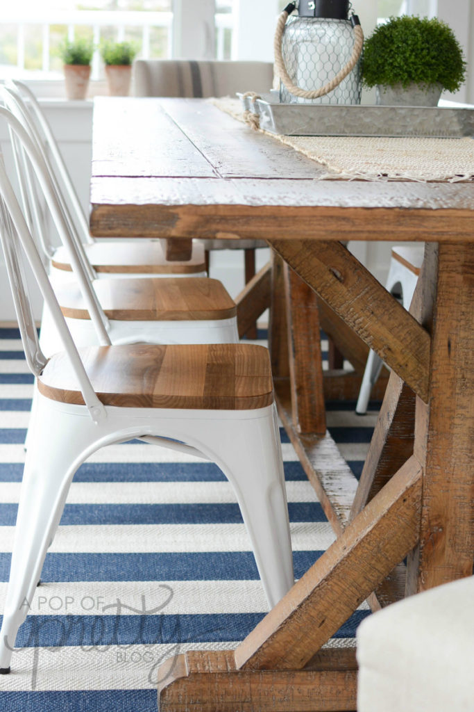 Coastal cottage style kitchen - farmhouse trestle table