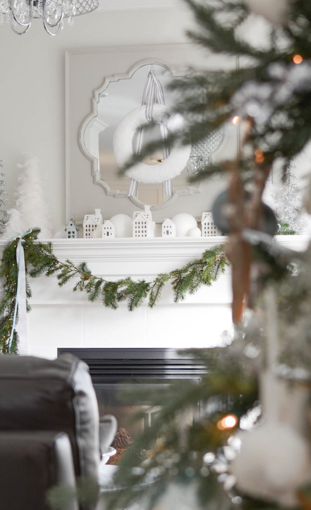 Simple White Christmas Home Tour 2018 - A Pop of Pretty Blog