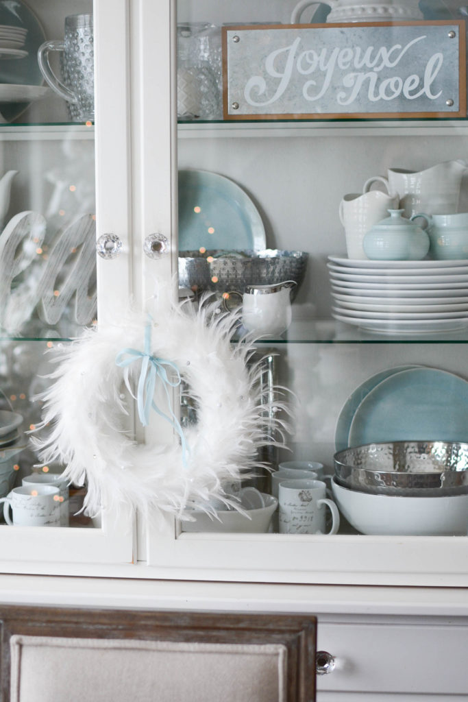 Simple White Christmas Home Tour 2018 - A Pop of Pretty Blog