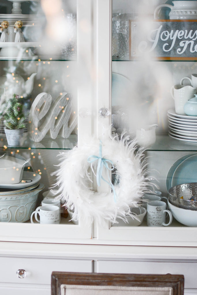 Simple White Christmas Home Tour 2018 - A Pop of Pretty Blog