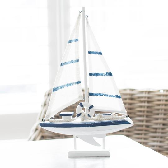 JanieJute Modern Coastal decorative wood sailboat