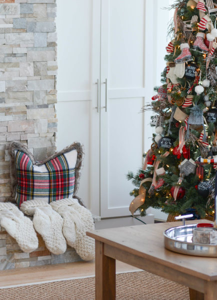 plaid pillow cottage Christmas