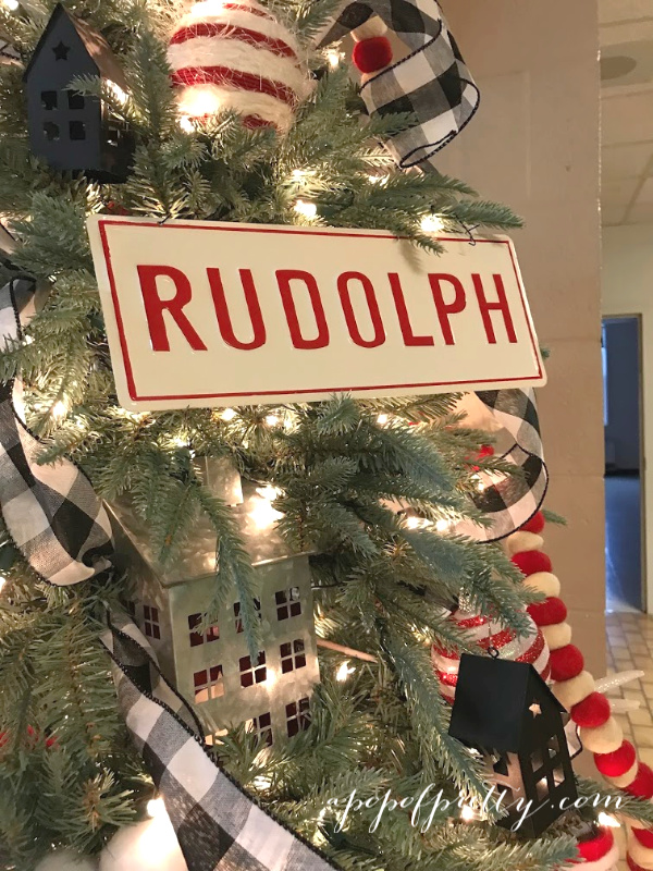 Rudolph reindeer sign