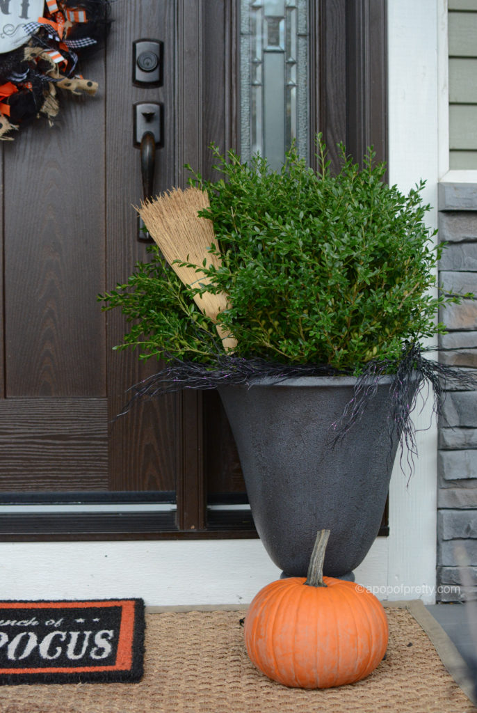 Halloween outdoor decor planter