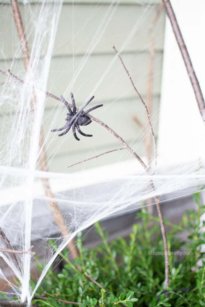 DIY Halloween Decoration Outdoors