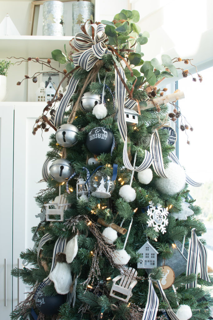 White Scandi Farmhouse Christmas Tree Decor