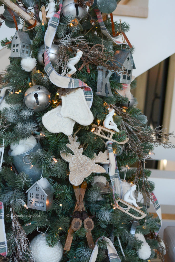 scandi style Christmas tree